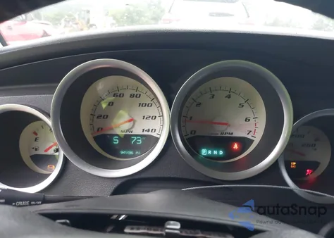 2005 Dodge Magnum Rt z USA, uszkodzony, nr VIN 2D8GV58275H670202